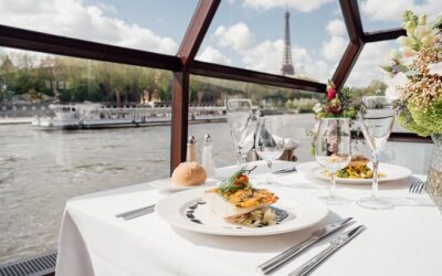 PARIS SEINE RIVER CRUISE WITH 4 COURSE MEAL AND LIVE MUSIC (PARIS)